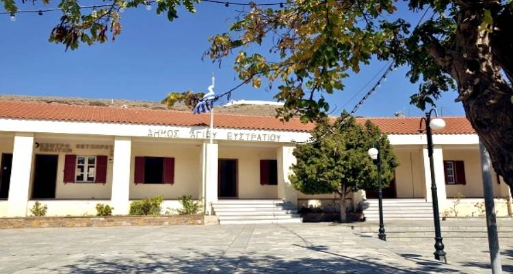 Λήμνος - Άγιος Ευστράτιος: Σήμα κινδύνου για τις ελάχιστες γεννήσεις