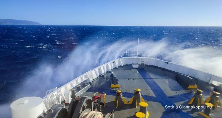 Aqua Blue: Στις 3 φτάνει Λήμνο | Το τροποποιημένο δρομολόγιο