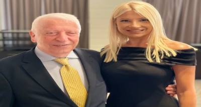 &laquo;&Epsilon;&kappa;&delta;ή&lambda;&omega;&sigma;&eta; - &Sigma;&tau;&omicron;&nu; &Pi;&omicron;&lambda;&iota;&tau;&iota;&sigma;&mu;ό &tau;&omicron;&upsilon; &alpha;ύ&rho;&iota;&omicron; &mu;&epsilon; &tau;&eta;&nu; &alpha;ύ&rho;&alpha; &tau;&omicron;&upsilon; &chi;&theta;&epsilon;&sigmaf;&raquo;