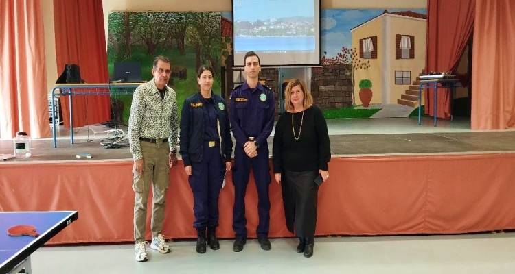 &Epsilon;&nu;&eta;&mu;έ&rho;&omega;&sigma;&eta; &mu;&alpha;&theta;&eta;&tau;ώ&nu; &Epsilon;&Pi;&Alpha;&Lambda; &kappa;&alpha;&iota; &Gamma;&Epsilon;&Lambda; &Mu;&omicron;ύ&delta;&rho;&omicron;&upsilon; &gamma;&iota;&alpha; &tau;&iota;&sigmaf; &sigma;&chi;&omicron;&lambda;έ&sigmaf; &tau;&omicron;&upsilon; &Epsilon;&mu;&pi;&omicron;&rho;&iota;&kappa;&omicron;ύ &Nu;&alpha;&upsilon;&tau;&iota;&kappa;&omicron;ύ