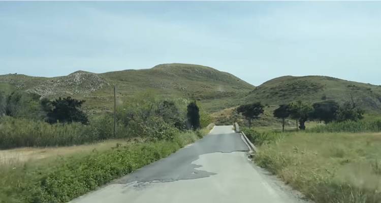 &Upsilon;&pi;&omicron;&gamma;&rho;ά&phi;&eta;&kappa;&epsilon; &sigma;ή&mu;&epsilon;&rho;&alpha; (&epsilon;&lambda;&pi;ί&zeta;&omicron;&upsilon;&mu;&epsilon; &kappa;&alpha;&iota; &omicron;&rho;&iota;&sigma;&tau;&iota;&kappa;ά) &eta; &sigma;ύ&mu;&beta;&alpha;&sigma;&eta; &gamma;&iota;&alpha; &tau;&eta; &mu;&epsilon;&lambda;έ&tau;&eta; &nu;έ&alpha;&sigmaf; &omicron;&delta;&omicron;ύ &kappa;&alpha;&iota; &gamma;έ&phi;&upsilon;&rho;&alpha;&sigmaf; &sigma;&tau;&omicron;&nu; &Alpha;&upsilon;&lambda;ώ&nu;&alpha;