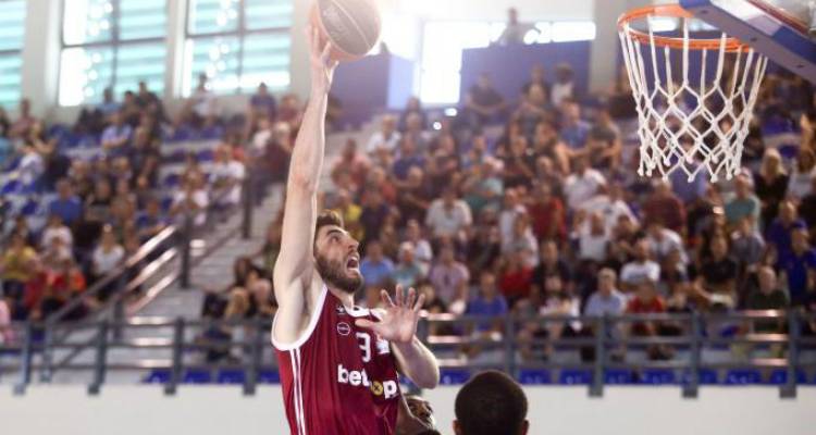 &Tau;&sigma;&alpha;ϊ&rho;έ&lambda;&eta;&sigmaf;: &laquo;&Theta;&alpha; &pi;&alpha;&lambda;έ&psi;&omicron;&upsilon;&mu;&epsilon; &gamma;&iota;&alpha; &tau;&omicron;&nu; &kappa;ό&sigma;&mu;&omicron; &mu;&alpha;&sigmaf; &kappa;ό&nu;&tau;&rho;&alpha; &sigma;&tau;&eta;&nu; &Alpha;&Epsilon;&Kappa;&raquo;