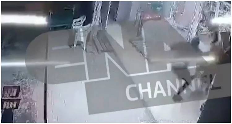 &Xi;ά&nu;&theta;&eta;: &Beta;ί&nu;&tau;&epsilon;&omicron; &nu;&tau;&omicron;&kappa;&omicron;&upsilon;&mu;έ&nu;&tau;&omicron; &alpha;&pi;ό &tau;&eta;&nu; &alpha;&rho;&pi;&alpha;&gamma;ή &tau;&eta;&sigmaf; 15&chi;&rho;&omicron;&nu;&eta;&sigmaf; &alpha;&pi;ό &tau;&omicron;&nu; 36&chi;&rho;&omicron;&nu;&omicron; &delta;&rho;ά&sigma;&tau;&eta;