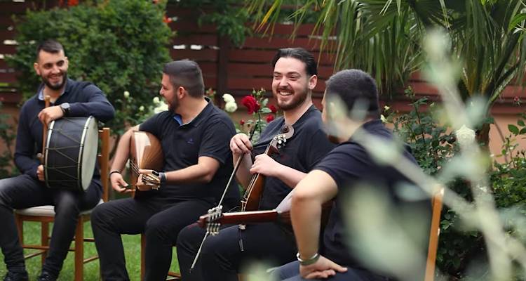 «Πρώτος Συρτός - Παραδοσιακά Συρτά» η νέα δουλειά  του Λημνιού λυράρη Παναγιώτη Χατζόγλου (video)