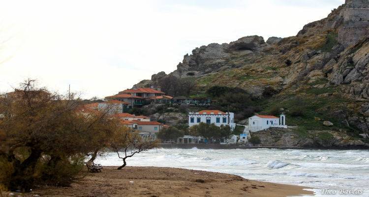 &Omicron; &kappa;&alpha;&theta;έ&nu;&alpha;&sigmaf; &beta;&rho;ί&sigma;&kappa;&epsilon;&iota; &tau;&eta; &delta;&iota;&kappa;ή &tau;&omicron;&upsilon; &Lambda;ή&mu;&nu;&omicron;...