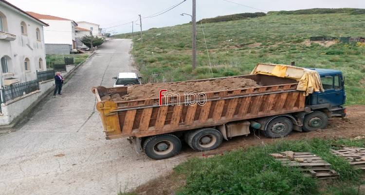 &Delta;ή&mu;&omicron;&sigmaf; &Lambda;ή&mu;&nu;&omicron;&upsilon;: &Xi;&epsilon;&kappa;ί&nu;&eta;&sigma;&alpha;&nu; &chi;&omega;&mu;&alpha;&tau;&omicron;&upsilon;&rho;&gamma;&iota;&kappa;έ&sigmaf; &epsilon;&rho;&gamma;&alpha;&sigma;ί&epsilon;&sigmaf; &sigma;&epsilon; &alpha;&gamma;&rho;&omicron;&tau;&iota;&kappa;&omicron;ύ&sigmaf; &delta;&rho;ό&mu;&omicron;&upsilon;&sigmaf;