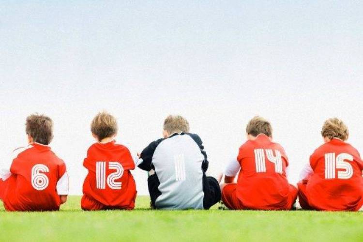 &Beta;&rho;ί&zeta;&omicron;&nu;&tau;&alpha;&sigmaf; &tau;&omicron;&nu; &gamma;&iota;&omicron; &sigma;&omicron;&upsilon; &sigma;&tau;&omicron; &gamma;ή&pi;&epsilon;&delta;&omicron;