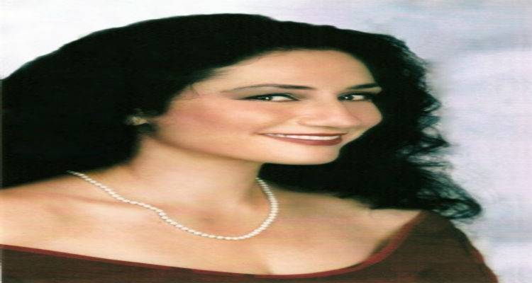 &Eta; &Lambda;&eta;&mu;&nu;&iota;ά &sigma;&omicron;&pi;&rho;ά&nu;&omicron; &Epsilon;&upsilon;&delta;&omicron;&kappa;ί&alpha; &Chi;&alpha;&tau;&zeta;&eta;&iota;&omega;ά&nu;&nu;&omicron;&upsilon; &tau;&alpha;&xi;&iota;&delta;&epsilon;ύ&epsilon;&iota; &tau;&omicron; &kappa;&omicron;&iota;&nu;ό &laquo;&Alpha;&pi;ό &tau;&omicron; &Pi;&alpha;&rho;ί&sigma;&iota; &mu;έ&chi;&rho;&iota; &tau;&eta; &Sigma;&mu;ύ&rho;&nu;&eta;&raquo;