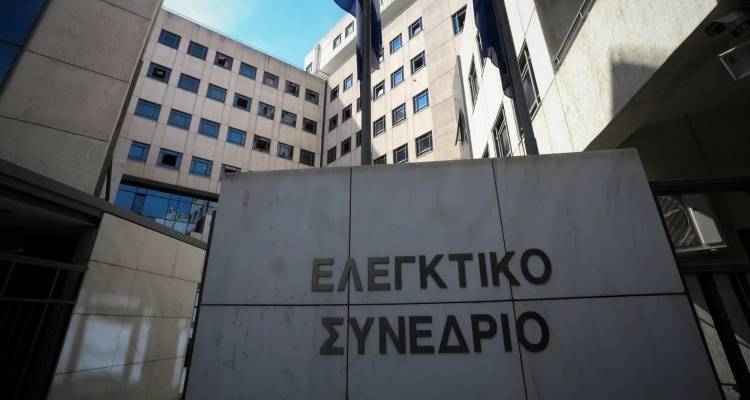Περιφερειάρχης κατηγορείται για σωρεία πειθαρχικών παραπτωμάτων, μετά από ελέγχους της Εθνικής Αρχής Διαφάνειας