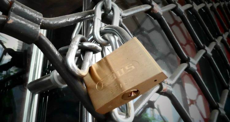 &Alpha;&Pi;&Epsilon;-&Mu;&Pi;&Epsilon;: &Alpha;&pi;&epsilon;&rho;&gamma;ί&alpha; &tau;&eta;&nu; &Tau;&epsilon;&tau;ά&rho;&tau;&eta; &sigma;&epsilon; &Lambda;έ&sigma;&beta;&omicron;-&Lambda;ή&mu;&nu;&omicron; &gamma;&iota;&alpha; &tau;&omicron; &kappa;&alpha;&theta;&epsilon;&sigma;&tau;ώ&sigmaf; &mu;&epsilon;&iota;&omega;&mu;έ&nu;&omega;&nu; &sigma;&upsilon;&nu;&tau;&epsilon;&lambda;&epsilon;&sigma;&tau;ώ&nu; &Phi;&Pi;&Alpha;