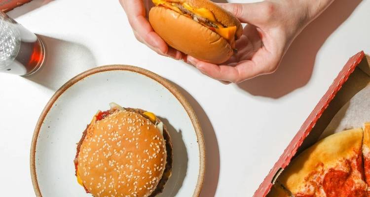 Ανατροπή: Το «τζανκ φουντ» ως έννοια δεν υπάρχει - Πολλοί επιστήμονες απορρίπτουν πλέον τον χαρακτηρισμό