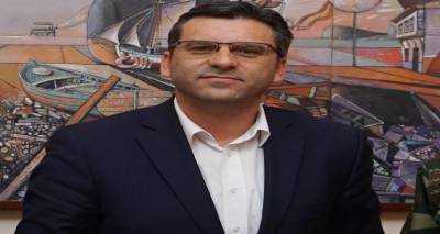 &Sigma;&upsilon;&mu;&beta;&omicron;&lambda;&iota;&kappa;ό &kappa;&lambda;&epsilon;ί&sigma;&iota;&mu;&omicron; &tau;&omicron;&upsilon; &Delta;ή&mu;&omicron;&upsilon; &Lambda;ή&mu;&nu;&omicron;&upsilon;
