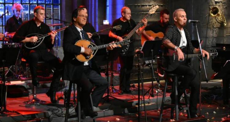 «Στην υγειά μας, ρε παιδιά»: Πρεμιέρα με Νικολόπουλο, Διονυσίου, Ρόκκο (photos &amp; video)