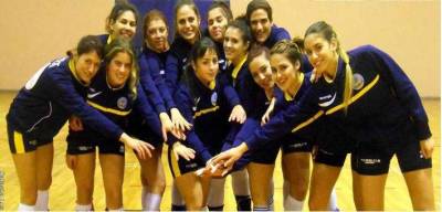 &Delta;&iota;&pi;&lambda;ό&sigmaf; &alpha;&gamma;ώ&nu;&alpha;&sigmaf; &beta;ό&lambda;&epsilon;ϊ &tau;&omicron; &Sigma;ά&beta;&beta;&alpha;&tau;&omicron; &sigma;&tau;&eta; &Lambda;ή&mu;&nu;&omicron;