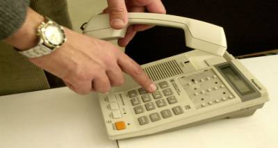 &laquo;&Alpha;&lambda;&alpha;&lambda;&omicron;ύ&mu;&raquo; &mu;&epsilon; &tau;&iota;&sigmaf; &tau;&eta;&lambda;&epsilon;&phi;&omega;&nu;&iota;&kappa;έ&sigmaf; &gamma;&rho;&alpha;&mu;&mu;έ&sigmaf; &tau;&omicron;&upsilon; &Omicron;&Tau;&Epsilon; &sigma;&tau;&omicron;&nu; Ά&gamma;&iota;&omicron; &Delta;&eta;&mu;ή&tau;&rho;&iota;&omicron;