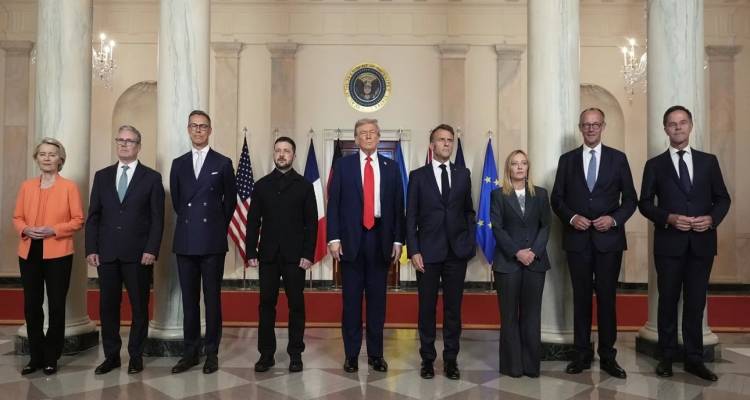 Διπλωματικός «μαραθώνιος» για την Ουκρανία -«Back to back» τηλεδιασκέψεις και αγωνία για τις εγγυήσεις ασφαλείας