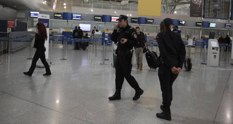 &Epsilon;&lambda;. &Beta;&epsilon;&nu;&iota;&zeta;έ&lambda;&omicron;&sigmaf;: &Kappa;&alpha;&nu;&alpha;&delta;ό&sigmaf; &delta;&eta;&mu;&omicron;&sigma;&iota;&omicron;&gamma;&rho;ά&phi;&omicron;&sigmaf; έ&kappa;&alpha;&nu;&epsilon; &phi;ά&rho;&sigma;&alpha; &gamma;&iota;&alpha; &beta;ό&mu;&beta;&alpha; &sigma;&epsilon; &alpha;&epsilon;&rho;&omicron;&sigma;&kappa;ά&phi;&omicron;&sigmaf; &alpha;&pi;ό &Iota;&sigma;&rho;&alpha;ή&lambda; &gamma;&iota;&alpha; &nu;&alpha; &tau;&sigma;&epsilon;&kappa;ά&rho;&epsilon;&iota; &tau;&eta;&nu; &alpha;&sigma;&phi;ά&lambda;&epsilon;&iota;&alpha;!