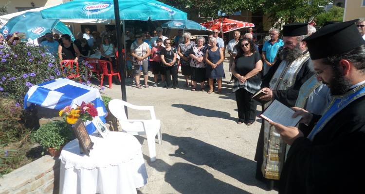 Σε πλατεία Κων/νου Δασοπάτη ονομάστηκε η πλατεία Ρεπανιδίου (photos)