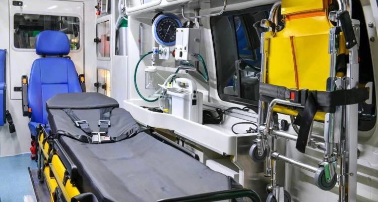 &Beta;ό&lambda;&omicron;&sigmaf;: &Tau;&rho;&alpha;&gamma;&omega;&delta;ί&alpha; &mu;&epsilon; 47&chi;&rho;&omicron;&nu;&omicron; &pi;&alpha;&tau;έ&rho;&alpha; -&Epsilon;ί&chi;&epsilon; ά&gamma;&chi;&omicron;&sigmaf; &gamma;&iota;&alpha; &tau;&omicron; &pi;&alpha;&iota;&delta;ί &tau;&omicron;&upsilon; &pi;&omicron;&upsilon; έ&delta;&iota;&nu;&epsilon; &Pi;&alpha;&nu;&epsilon;&lambda;&lambda;&alpha;&delta;&iota;&kappa;έ&sigmaf;