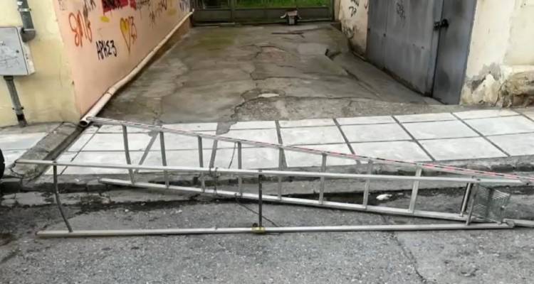 &laquo;&Phi;ύ&tau;&epsilon;&psi;&epsilon;&raquo; &sigma;&kappa;ά&lambda;&alpha; &sigma;&tau;&omicron; &delta;&rho;ό&mu;&omicron; -&Omicron; &alpha;&pi;ί&sigma;&tau;&epsilon;&upsilon;&tau;&omicron;&sigmaf; &tau;&rho;ό&pi;&omicron;&sigmaf; &pi;&omicron;&upsilon; &alpha;&nu;&alpha;&kappa;ά&lambda;&upsilon;&psi;&epsilon; Έ&lambda;&lambda;&eta;&nu;&alpha;&sigmaf; &gamma;&iota;&alpha; &nu;&alpha; &mu;&eta;&nu; &tau;&omicron;&upsilon; &kappa;&lambda;&epsilon;ί&nu;&omicron;&upsilon;&nu; &tau;&omicron; &gamma;&kappa;&alpha;&rho;ά&zeta;