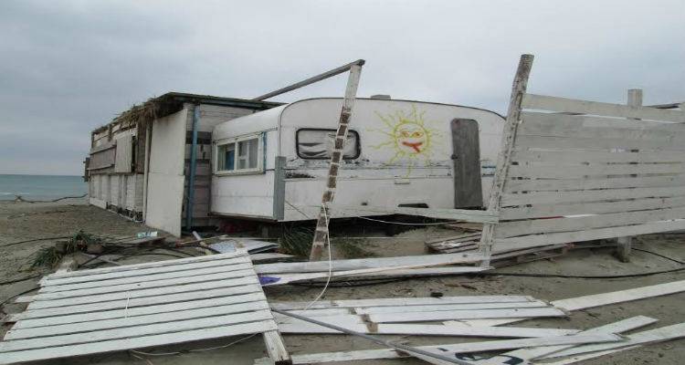 &Mu;&epsilon; &tau;&omicron; &beta;&lambda;έ&mu;&mu;&alpha; &sigma;&tau;&rho;&alpha;&mu;&mu;έ&nu;&omicron; &sigma;&tau;&omicron; &Kappa;έ&rho;&omicron;&sigmaf; | &Sigma;&upsilon;&nu;&alpha;&nu;&tau;ή&sigma;&epsilon;&iota;&sigmaf; &kappa;&alpha;&iota; &Epsilon;&pi;&iota;&tau;&rho;&omicron;&pi;έ&sigmaf; &gamma;&iota;&alpha; &tau;&eta;&nu; &kappa;&alpha;&tau;&alpha;&gamma;&rho;&alpha;&phi;ή &tau;&omega;&nu; &pi;&rho;&omicron;&beta;&lambda;&eta;&mu;ά&tau;&omega;&nu; (mp3)