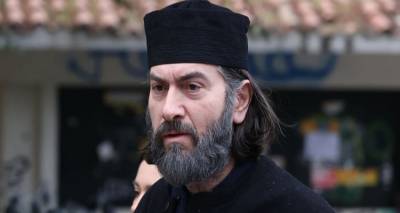 &Sigma;&epsilon; &nu;έ&alpha; &delta;ί&kappa;&eta; &omicron; &pi;&alpha;&tau;έ&rho;&alpha;&sigmaf; &Alpha;&nu;&tau;ώ&nu;&iota;&omicron;&sigmaf; &gamma;&iota;&alpha; &tau;&eta;&nu; &omicron;&iota;&kappa;&omicron;&nu;&omicron;&mu;&iota;&kappa;ή &delta;&iota;&alpha;&chi;&epsilon;ί&rho;&iota;&sigma;&eta; &sigma;&tau;&eta;&nu; &laquo;&Kappa;&iota;&beta;&omega;&tau;ό &tau;&omicron;&upsilon; &Kappa;ό&sigma;&mu;&omicron;&upsilon;&raquo;