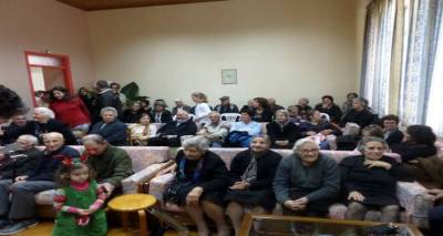 &Xi;&epsilon;&kappa;&iota;&nu;&omicron;ύ&nu; &omicron;&iota; &alpha;&iota;&tau;ή&sigma;&epsilon;&iota;&sigmaf; &epsilon;&gamma;&gamma;&rho;&alpha;&phi;ή&sigmaf; &sigma;&tau;&omicron; &Kappa;&Eta;&Phi;&Eta; &Lambda;ή&mu;&nu;&omicron;&upsilon;