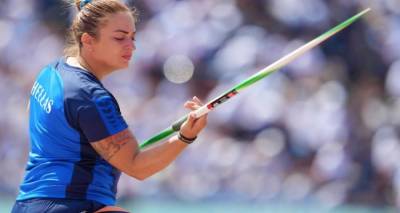 &Sigma;&tau;&eta; &Lambda;ή&mu;&nu;&omicron; &eta; &Lambda;&omicron;&chi;ί&alpha;&sigmaf; &kappa;&alpha;&iota; &pi;&alpha;&rho;&alpha;&omicron;&lambda;&upsilon;&mu;&pi;&iota;&omicron;&nu;ί&kappa;&eta;&sigmaf; &Tau;ά&nu;&iota;&alpha; &Kappa;&epsilon;&rho;&alpha;&mu;&upsilon;&delta;ά | &laquo;&Theta;&alpha; &gamma;&upsilon;&rho;&nu;ά&omega; &xi;&alpha;&nu;ά &kappa;&alpha;&iota; &xi;&alpha;&nu;ά&raquo; (video)