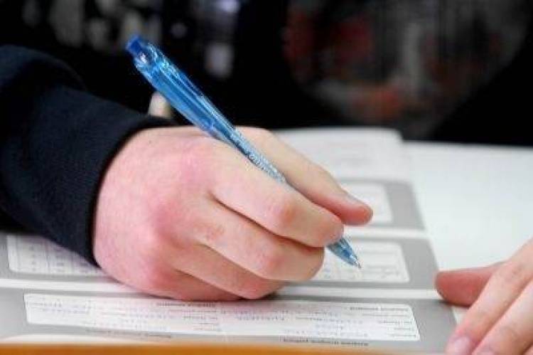 &Xi;&epsilon;&kappa;ί&nu;&eta;&sigma;&alpha;&nu; &omicron;&iota; &alpha;&iota;&tau;ή&sigma;&epsilon;&iota;&sigmaf; &gamma;&iota;&alpha; &tau;&omicron; &Kappa;&rho;&alpha;&tau;&iota;&kappa;ό &Pi;&iota;&sigma;&tau;&omicron;&pi;&omicron;&iota;&eta;&tau;&iota;&kappa;ό &Gamma;&lambda;&omega;&sigma;&sigma;&omicron;&mu;ά&theta;&epsilon;&iota;&alpha;&sigmaf;