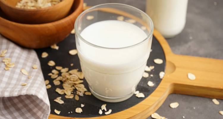 &Delta;&iota;&alpha;&tau;&rho;&omicron;&phi;&omicron;&lambda;ό&gamma;&omicron;&sigmaf; &epsilon;&xi;&eta;&gamma;&epsilon;ί &gamma;&iota;&alpha;&tau;ί &delta;&epsilon;&nu; &pi;ί&nu;&epsilon;&iota; &pi;&omicron;&tau;έ &gamma;ά&lambda;&alpha; &beta;&rho;ώ&mu;&eta;&sigmaf;: &laquo;&Delta;&epsilon;&nu; &epsilon;ί&nu;&alpha;&iota; &upsilon;&gamma;&iota;&epsilon;&iota;&nu;ό&raquo;, &sigma;ό&kappa;&alpha;&rho;&epsilon; &tau;&omicron;&upsilon;&sigmaf; &phi;&alpha;&nu; &tau;&eta;&sigmaf;