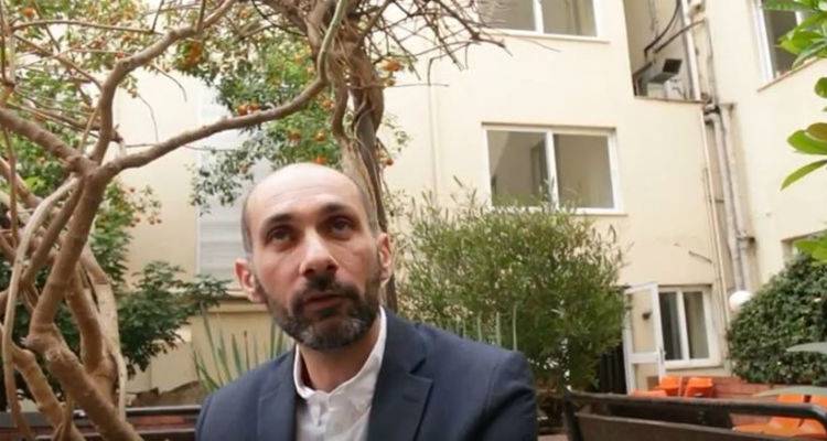 &Beta;ί&nu;&tau;&epsilon;&omicron; &Sigma;&Upsilon;&Rho;&Iota;&Zeta;&Alpha; &gamma;&iota;&alpha; &phi;&alpha;&rho;&mu;&alpha;&kappa;&epsilon;&upsilon;&tau;&iota;&kappa;ή &kappa;ά&nu;&nu;&alpha;&beta;&eta; &mu;&epsilon; &pi;&rho;&omega;&tau;&alpha;&gamma;&omega;&nu;&iota;&sigma;&tau;ή &tau;&omicron;&nu; &Gamma;. &Pi;ά&lambda;&lambda;&eta;