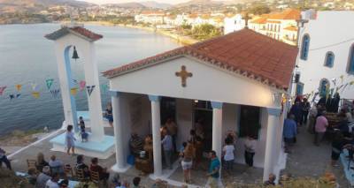 Με λαμπρότητα και φέτος ο εορτασμός της Αγίας Παρασκευής στον Ρωμέικο Γιαλό (photos)