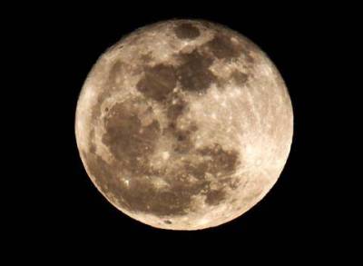 Με την Πανσέληνο κοιμόμαστε λιγότερο