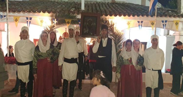 &Tau;&omicron; &Mu;&omicron;ύ&delta;&rho;&omicron; &tau;ί&mu;&eta;&sigma;&epsilon; &tau;&eta; &mu;&nu;ή&mu;&eta; &tau;&omega;&nu; &Alpha;&gamma;ί&omega;&nu; &epsilon;&nu;&delta;ό&xi;&omega;&nu; &Pi;&alpha;&mu;&mu;&epsilon;&gamma;ί&sigma;&tau;&omega;&nu; &Tau;&alpha;&xi;&iota;&alpha;&rho;&chi;ώ&nu;