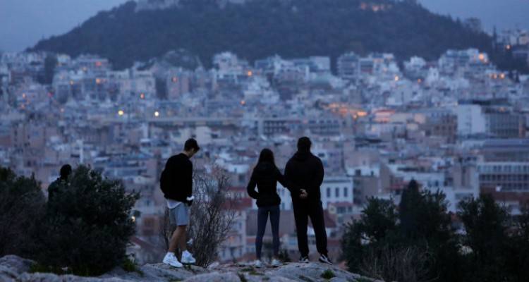 &Kappa;&rho;ί&sigma;&iota;&mu;&omicron; 48&omega;&rho;&omicron; &gamma;&iota;&alpha; &nu;έ&alpha; &mu;έ&tau;&rho;&alpha;, &mu;&epsilon;&tau;ά &tau;&alpha; 1.261 &kappa;&rho;&omicron;ύ&sigma;&mu;&alpha;&tau;&alpha; | &Sigma;&tau;&omicron; &tau;&rho;&alpha;&pi;έ&zeta;&iota; &alpha;&pi;&alpha;&gamma;ό&rho;&epsilon;&upsilon;&sigma;&eta; &kappa;&upsilon;&kappa;&lambda;&omicron;&phi;&omicron;&rho;ί&alpha;&sigmaf; &pi;&rho;&iota;&nu; &tau;&iota;&sigmaf; 21:00 &sigma;&tau;&eta;&nu; &Alpha;&tau;&tau;&iota;&kappa;ή