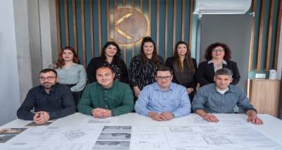 &Eta; &epsilon;&tau;&alpha;&iota;&rho;&epsilon;ί&alpha; &laquo;&Kappa;&rho;ί&tau;&omega;&nu;&raquo; &pi;&rho;&omicron;&sigma;&lambda;&alpha;&mu;&beta;ά&nu;&epsilon;&iota;!