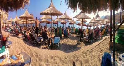 Συμβουλές μιας ναυαγοσώστριας για το πώς να απολαύσετε με ασφάλεια τη θάλασσα