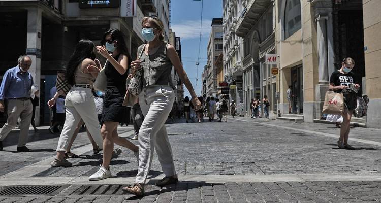 Από την Παρασκευή καταργείται ο φόρος για γονικές παροχές | Σε ποια προϊόντα μειώνεται ο ΦΠΑ