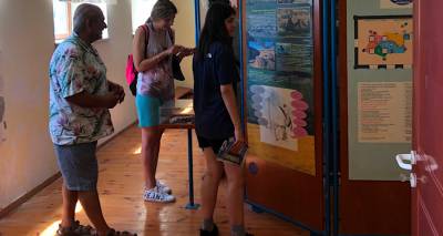 &laquo;&Epsilon;&nu;&eta;&mu;&epsilon;&rho;ώ&nu;&omicron;&mu;&alpha;&iota;, &sigma;&upsilon;&mu;&mu;&epsilon;&tau;έ&chi;&omega;, &phi;&rho;&omicron;&nu;&tau;ί&zeta;&omega;&raquo; | &Mu;&epsilon; &epsilon;&pi;&iota;&tau;&upsilon;&chi;ί&alpha; &xi;&epsilon;&kappa;ί&nu;&eta;&sigma;&epsilon; &eta; &delta;&rho;ά&sigma;&eta;  &sigma;&tau;&omicron; &Kappa;έ&nu;&tau;&rho;&omicron; &Pi;&epsilon;&rho;&iota;&beta;&alpha;&lambda;&lambda;&omicron;&nu;&tau;&iota;&kappa;ή&sigmaf; &Epsilon;&nu;&eta;&mu;έ&rho;&omega;&sigma;&eta;&sigmaf; &Kappa;&alpha;&lambda;&lambda;&iota;ό&pi;&eta;&sigmaf;