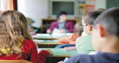 &Sigma;ύ&lambda;&lambda;&omicron;&gamma;&omicron;&sigmaf; &Epsilon;&kappa;&pi;&alpha;&iota;&delta;&epsilon;&upsilon;&tau;&iota;&kappa;ώ&nu; &Lambda;ή&mu;&nu;&omicron;&upsilon; &gamma;&iota;&alpha; &omicron;&lambda;&omicron;ή&mu;&epsilon;&rho;&alpha; &sigma;&chi;&omicron;&lambda;&epsilon;ί&alpha;: &laquo;&Eta; &Kappa;&upsilon;&beta;&epsilon;&rho;&nu;&eta;&tau;&iota;&kappa;ή &Kappa;&omicron;&rho;&omicron;ϊ&delta;ί&alpha; &sigma;&upsilon;&nu;&epsilon;&chi;ί&zeta;&epsilon;&tau;&alpha;&iota;!!!&raquo;