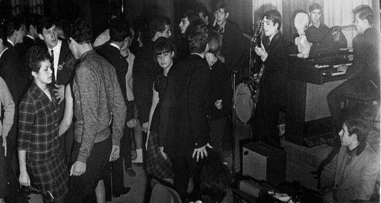 &Pi;ό&sigma;&omicron; &mu;&rsquo; &alpha;&rho;έ&sigma;&epsilon;&iota; &omicron; &tau;&rho;ό&pi;&omicron;&sigmaf; &pi;&omicron;&upsilon; &mu;&rsquo; &alpha;&gamma;&alpha;&pi;ά&sigmaf; | &Eta; &iota;&sigma;&tau;&omicron;&rho;ί&alpha; &tau;&omicron;&upsilon; &tau;&rho;&alpha;&gamma;&omicron;&upsilon;&delta;&iota;&omicron;ύ &pi;&omicron;&upsilon; έ&kappa;&alpha;&nu;&epsilon; &pi;ά&tau;&alpha;&gamma;&omicron;