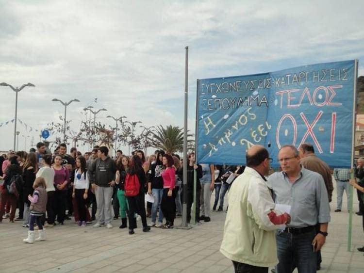 &Pi;&lambda;ή&theta;&omicron;&sigmaf; &kappa;ό&sigma;&mu;&omicron;&upsilon; &kappa;&alpha;&iota; &alpha;&pi;&omicron;&phi;&alpha;&sigma;&iota;&sigma;&tau;&iota;&kappa;ό&tau;&eta;&tau;&alpha; &sigma;&tau;&eta;&nu; &kappa;&alpha;&lambda;ύ&tau;&epsilon;&rho;&eta; &alpha;&pi;&epsilon;&rho;&gamma;&iota;&alpha;&kappa;ή &sigma;&upsilon;&gamma;&kappa;έ&nu;&tau;&rho;&omega;&sigma;&eta; &tau;&omega;&nu; &tau;&epsilon;&lambda;&epsilon;&upsilon;&tau;&alpha;ί&omega;&nu; 20 &epsilon;&tau;ώ&nu; &sigma;&tau;&eta; &Lambda;ή&mu;&nu;&omicron;