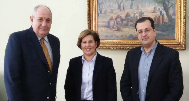 &Sigma;&upsilon;&nu;ά&nu;&tau;&eta;&sigma;&eta; &tau;&eta;&sigmaf; &Chi;&rho;&iota;&sigma;&tau;&iota;ά&nu;&alpha;&sigmaf; &Kappa;&alpha;&lambda;&omicron;&gamma;ή&rho;&omicron;&upsilon; &mu;&epsilon; &tau;&omicron;&nu; &Upsilon;&phi;&upsilon;&pi;&omicron;&upsilon;&rho;&gamma;ό &Epsilon;&pi;&iota;&kappa;&rho;&alpha;&tau;&epsilon;ί&alpha;&sigmaf; &kappa;. &Tau;έ&rho;&epsilon;&nu;&sigmaf; &Kappa;&omicron;&upsilon;ί&kappa;