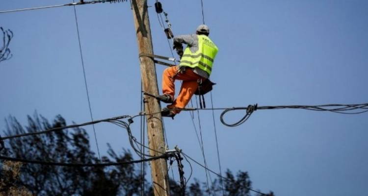 &Mu;&omicron;ύ&delta;&rho;&omicron;&sigmaf;: &Tau;&mu;&eta;&mu;&alpha;&tau;&iota;&kappa;έ&sigmaf; &delta;&iota;&alpha;&kappa;&omicron;&pi;έ&sigmaf; &rho;&epsilon;ύ&mu;&alpha;&tau;&omicron;&sigmaf; &tau;&eta;&nu; &Pi;&alpha;&rho;&alpha;&sigma;&kappa;&epsilon;&upsilon;ή