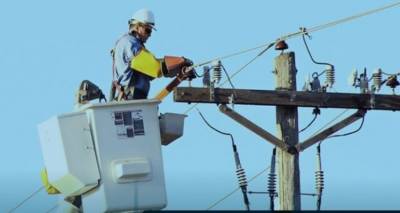 &Delta;&iota;&alpha;&kappa;&omicron;&pi;ή &rho;&epsilon;ύ&mu;&alpha;&tau;&omicron;&sigmaf; &sigma;&epsilon; &Pi;&lambda;&alpha;&tau;&upsilon; &kappa;&alpha;&iota; &Theta;ά&nu;&omicron;&sigmaf;