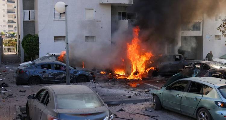 Ισραήλ: Εισβολή από μαχητές της Χαμάς - Νεκροί και καταστροφές από τις ρουκέτες της Γάζας