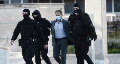 &Alpha;&pi;&omicron;&lambda;&omicron;&gamma;ί&alpha; &Lambda;&iota;&gamma;&nu;ά&delta;&eta;: Ό&tau;&alpha;&nu; ά&kappa;&omicron;&upsilon;&sigma;&alpha; &gamma;&iota;&alpha; έ&nu;&tau;&alpha;&lambda;&mu;&alpha; &sigma;ύ&lambda;&lambda;&eta;&psi;&eta;&sigmaf;, &gamma;έ&lambda;&alpha;&sigma;&alpha; &kappa;&alpha;&iota; &pi;ί&sigma;&tau;&epsilon;&psi;&alpha; ό&tau;&iota; &epsilon;ί&nu;&alpha;&iota; &tau;&rho;&omicron;&lambda;&iota;ά