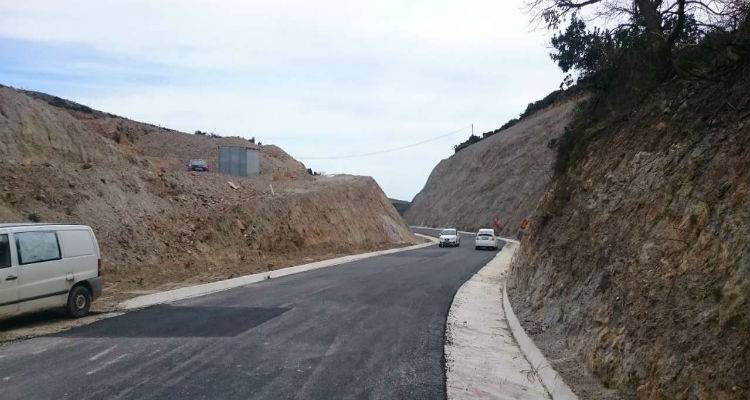78.000 &epsilon;&upsilon;&rho;ώ &gamma;&iota;&alpha; &pi;&alpha;&rho;&epsilon;&mu;&beta;ά&sigma;&epsilon;&iota;&sigmaf; &sigma;&tau;&omicron; &omicron;&delta;&iota;&kappa;ό &delta;ί&kappa;&tau;&upsilon;&omicron; &tau;&eta;&sigmaf; &Lambda;ή&mu;&nu;&omicron;&upsilon;