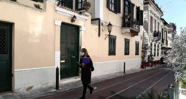 &Delta;&iota;ά&gamma;&gamma;&epsilon;&lambda;&mu;&alpha; &Mu;&eta;&tau;&sigma;&omicron;&tau;ά&kappa;&eta; &omega;&sigmaf; &alpha;ύ&rho;&iota;&omicron; &gamma;&iota;&alpha; &tau;&omicron; &laquo;&Pi;ά&sigma;&chi;&alpha; &sigma;&tau;&eta;&nu; &pi;ό&lambda;&eta;&raquo; &kappa;&alpha;&iota; &tau;&eta;&nu; ά&rho;&sigma;&eta; &tau;&omicron;&upsilon; lockdown | &Omicron;&iota; &eta;&mu;&epsilon;&rho;&omicron;&mu;&eta;&nu;ί&epsilon;&sigmaf; &gamma;&iota;&alpha; &epsilon;&sigma;&tau;ί&alpha;&sigma;&eta;, &sigma;&chi;&omicron;&lambda;&epsilon;ί&alpha;, &psi;ώ&nu;&iota;&alpha; &chi;&omega;&rho;ί&sigmaf; sms