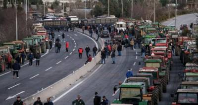 &Sigma;&epsilon; &theta;έ&sigma;&eta; &laquo;&mu;ά&chi;&eta;&sigmaf;&raquo; &omicron;&iota; &alpha;&gamma;&rho;ό&tau;&epsilon;&sigmaf;: &Kappa;&lambda;&epsilon;ί&nu;&omicron;&upsilon;&nu; &tau;&omicron; &mu;&epsilon;&sigma;&eta;&mu;έ&rho;&iota; &tau;&eta;&nu; &Epsilon;&theta;&nu;&iota;&kappa;ή &Omicron;&delta;ό &sigma;&tau;&eta; &Lambda;ά&rho;&iota;&sigma;&alpha;